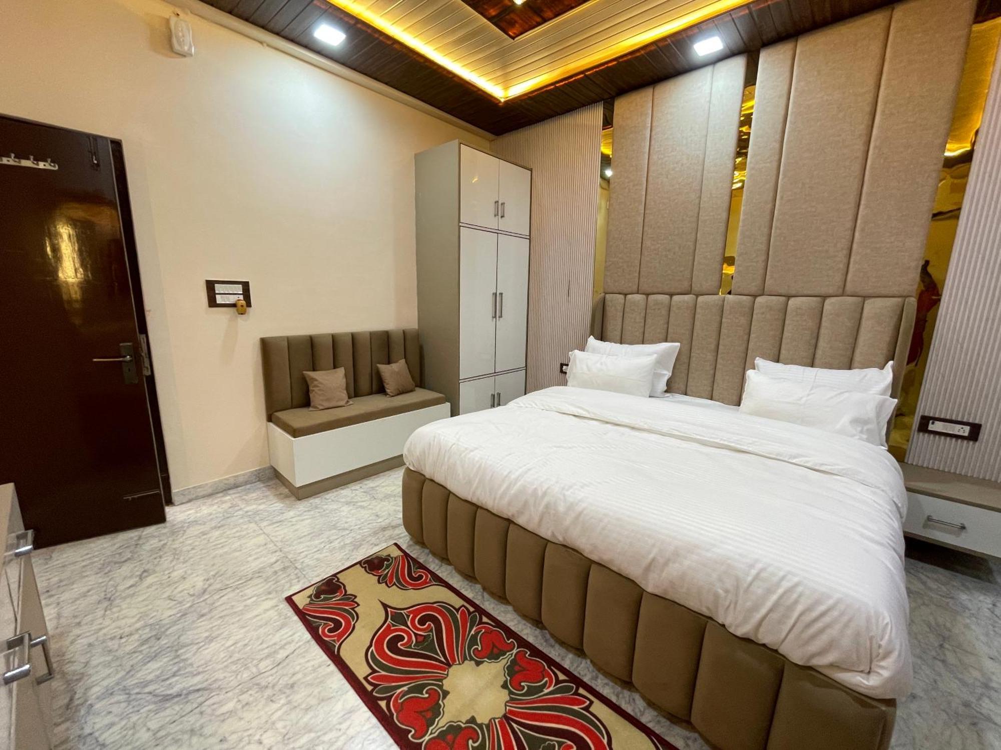 The Marigold Bliss Apartment Agra  Ngoại thất bức ảnh